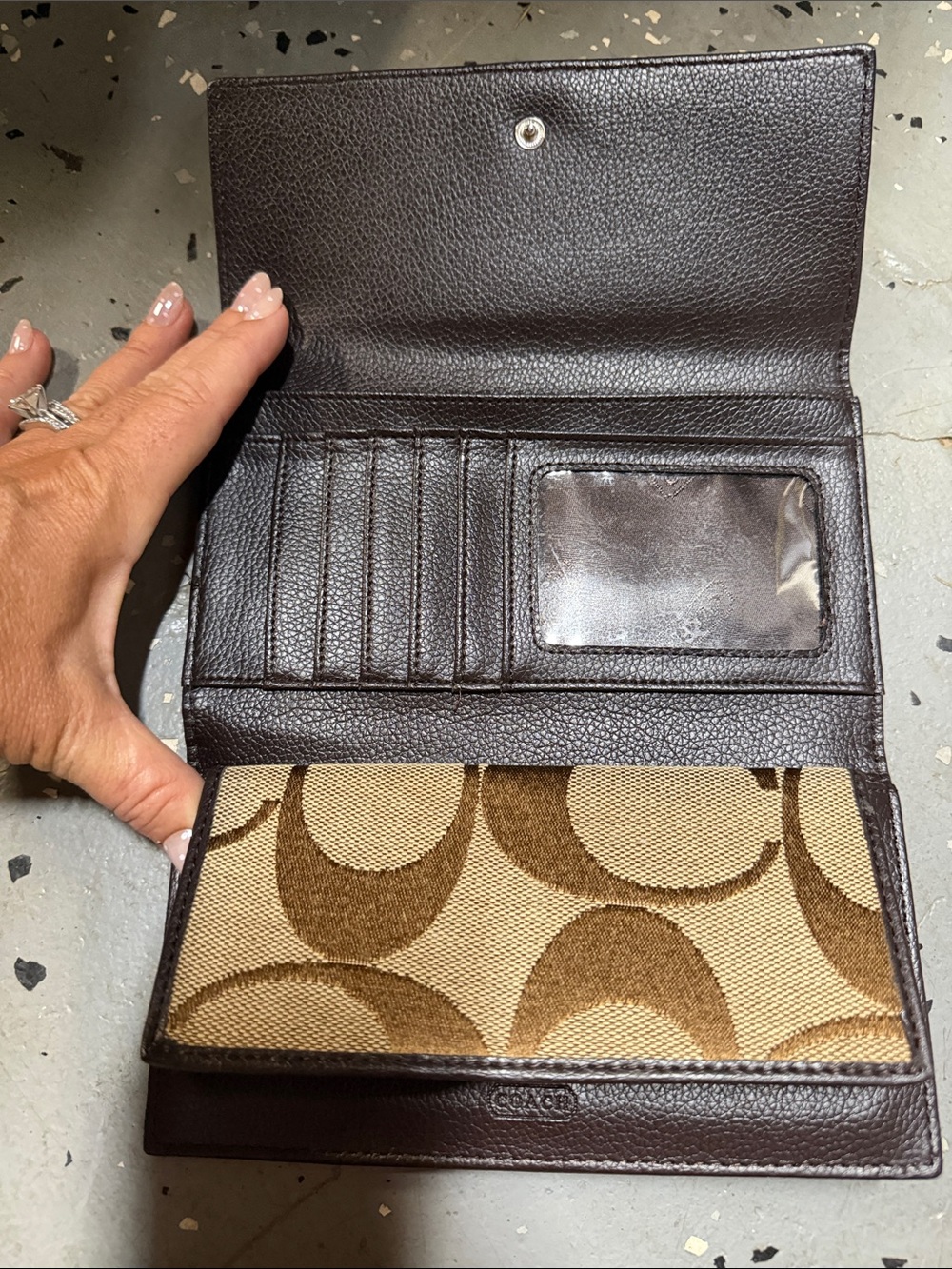 Coach Signature Canvas Tri-Fold Wallet in Tan and Brown - Picture 2 of 4